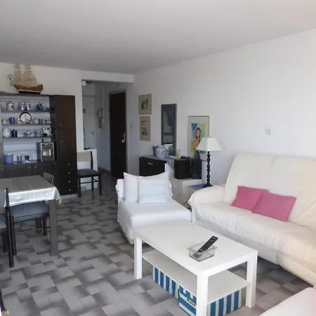 Апартаменты Appartement Cap D'Agde, 3 Pieces, 4 Personnes - Fr-1-723-104