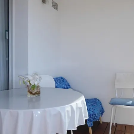 Апартаменты Appartement Cap D'Agde, 3 Pieces, 4 Personnes - Fr-1-723-104 *
